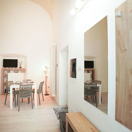 Apartment Le Volte By Interhome Porto Valtravaglia